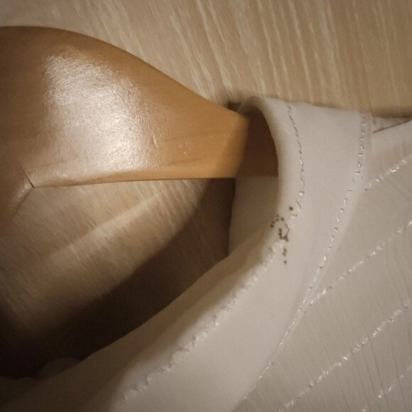 Serenade Womens White Pleated Sheer Button Front Blouse Small - Picture 6 of 8